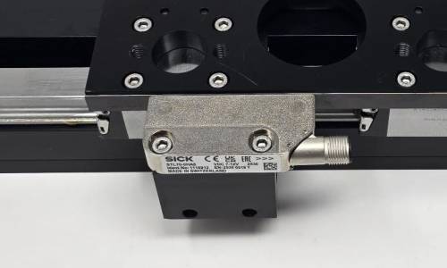 encoder_photo.jpg encoder_photo.jpg